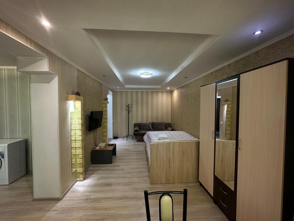 One-Room Apartment Opposite Almaty Airport Turksib 외부 사진
