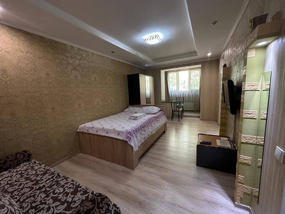 One-Room Apartment Opposite Almaty Airport Turksib 외부 사진
